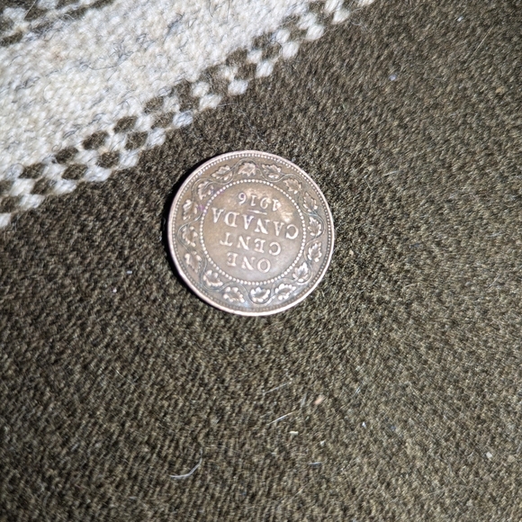 One Cent Vintage Coins - Picture 4 of 8